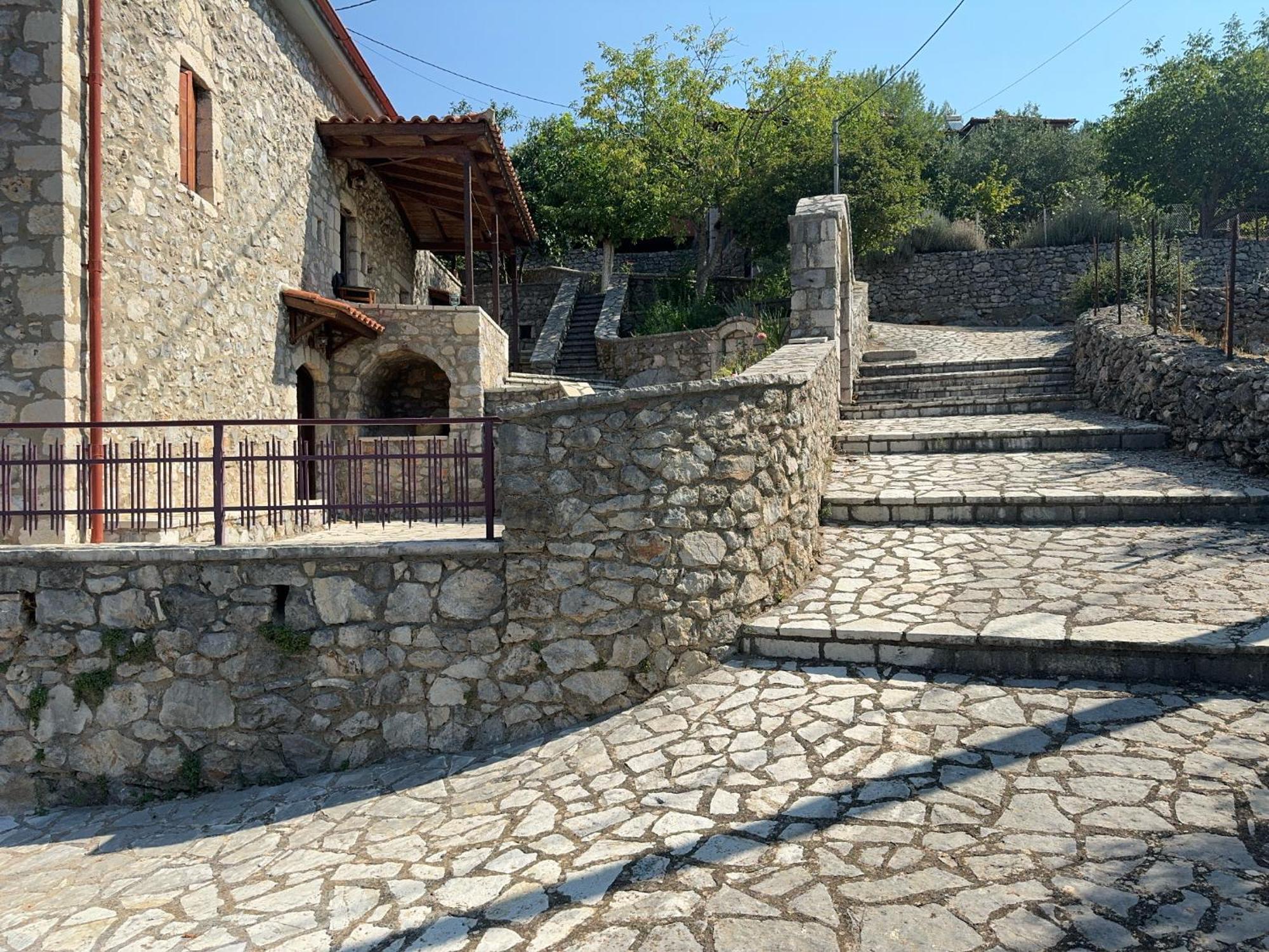 Terra Petra Villa At Psari Trikolonon Gortynia Psárion Dış mekan fotoğraf